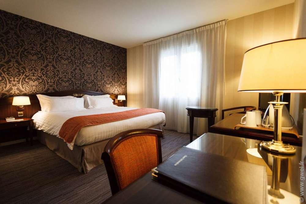 Best Western Plus Paris Meudon Ermitage Hotel Quarto foto